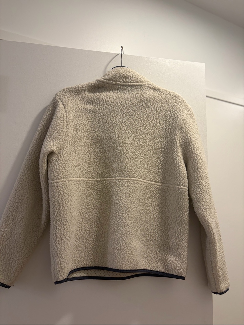 Patagonia Retro Pile Marsupial Pullover - Women's - Picture 2 of 3